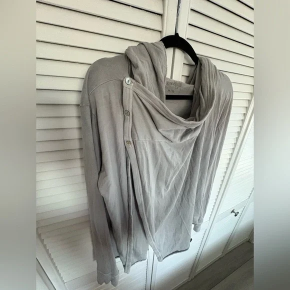 Free People Bond Cardigan Oversized Drape Wrap Hooded Sweater | Gray | Size M - Picture 9 of 16